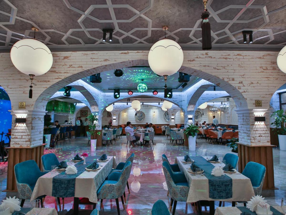 Paradise Plaza Luxury Hotel Бухара Экстерьер фото